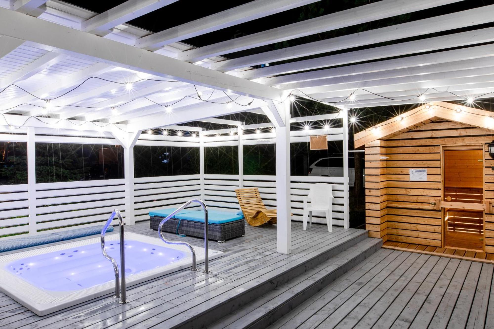 Apartamenty Przy Plazy Z Basenem Z Podgrzewana Woda I Mini Spa - Osrodek Kolonijno-Wczasowy Mewa Нехоже Экстерьер фото