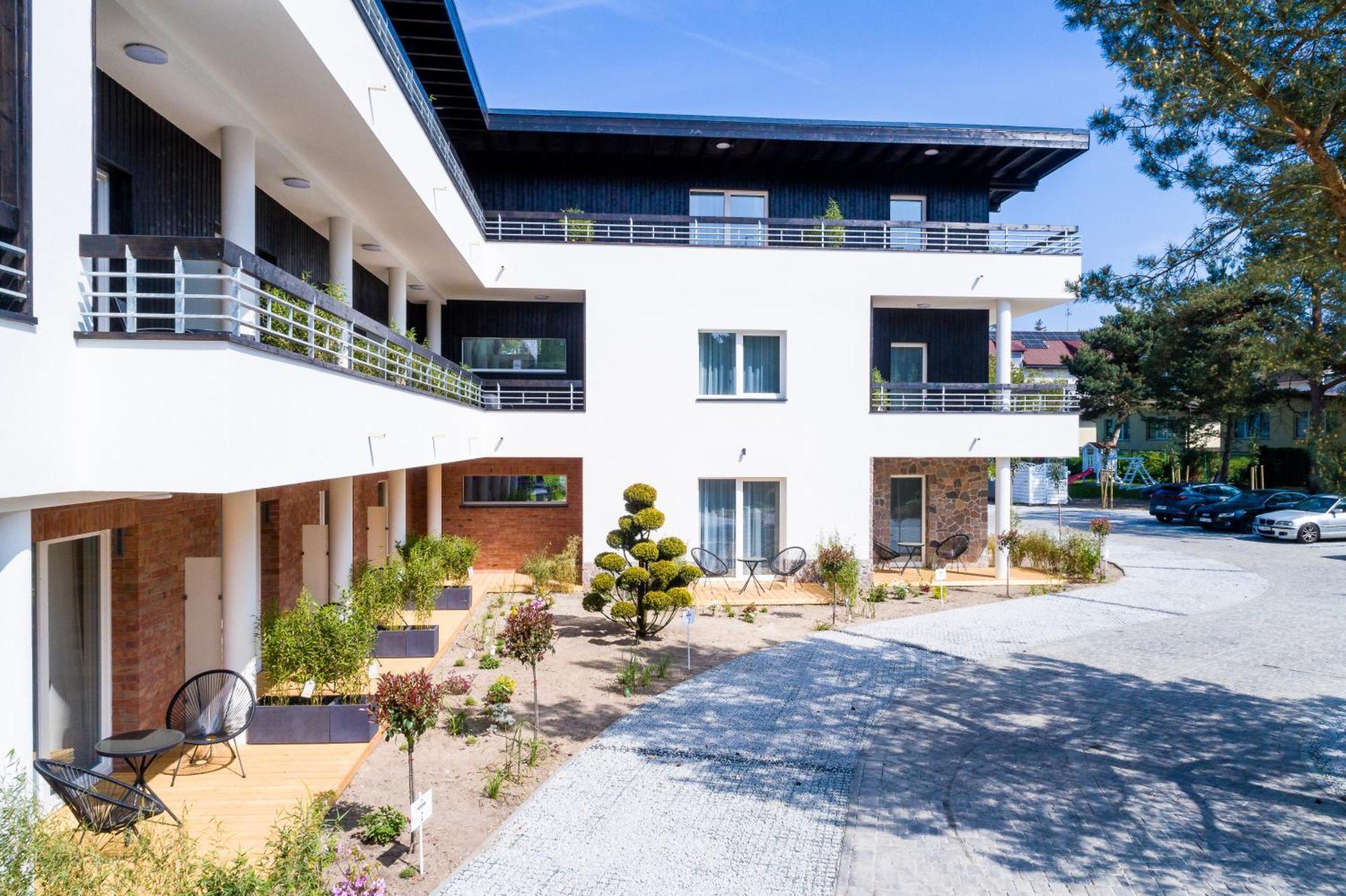 Apartamenty Przy Plazy Z Basenem Z Podgrzewana Woda I Mini Spa - Osrodek Kolonijno-Wczasowy Mewa Нехоже Экстерьер фото