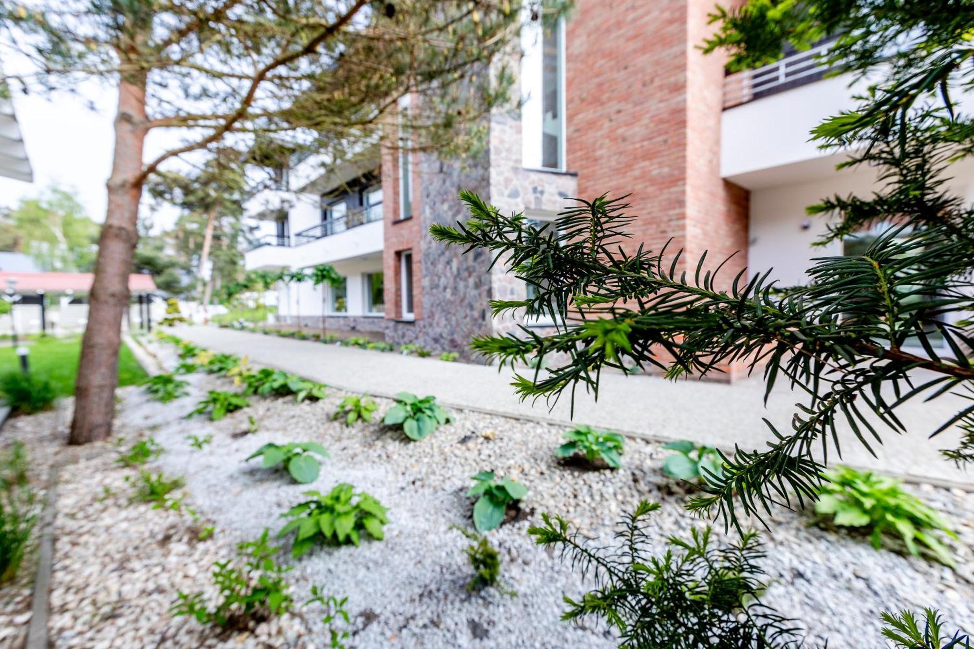 Apartamenty Przy Plazy Z Basenem Z Podgrzewana Woda I Mini Spa - Osrodek Kolonijno-Wczasowy Mewa Нехоже Экстерьер фото