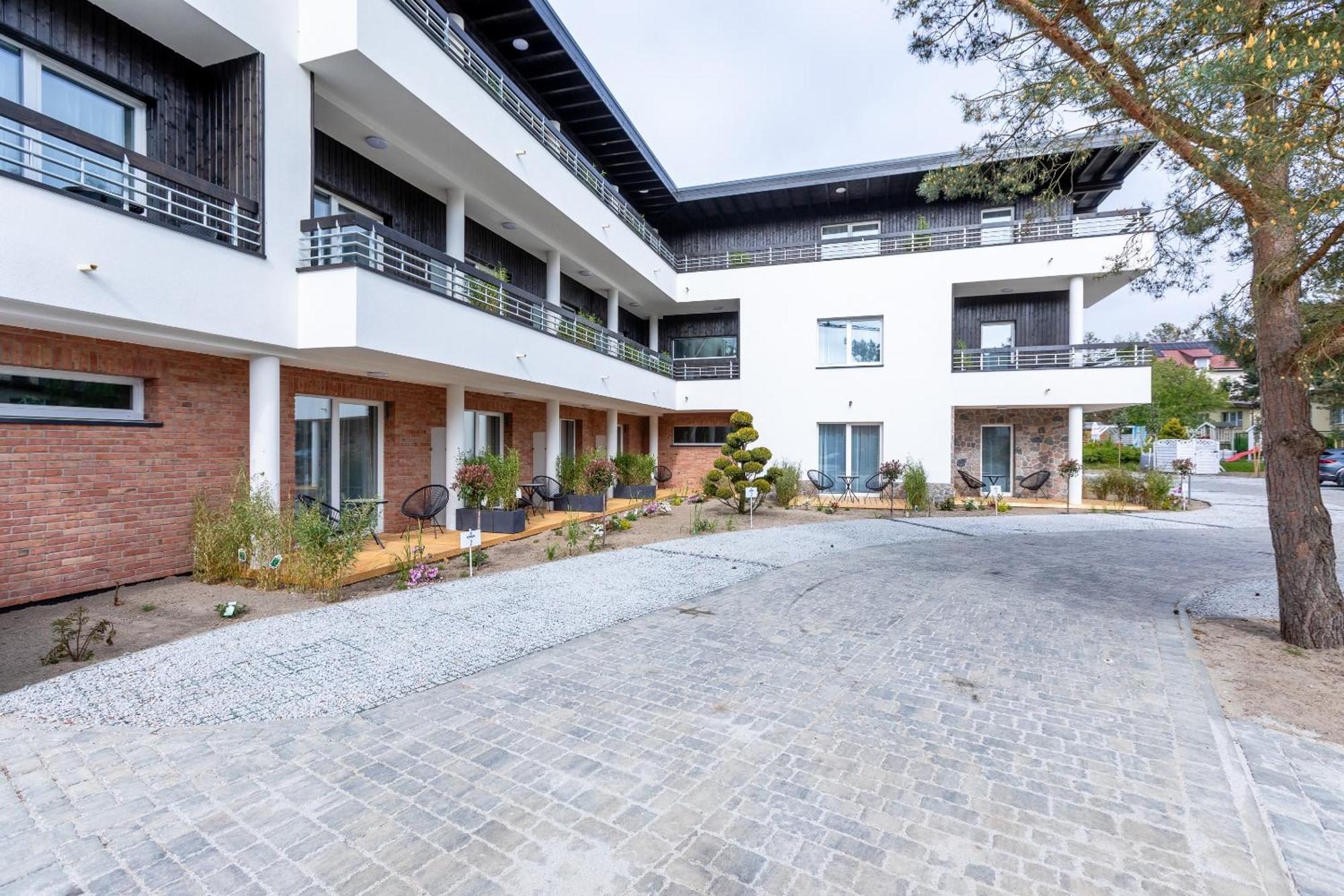 Apartamenty Przy Plazy Z Basenem Z Podgrzewana Woda I Mini Spa - Osrodek Kolonijno-Wczasowy Mewa Нехоже Экстерьер фото