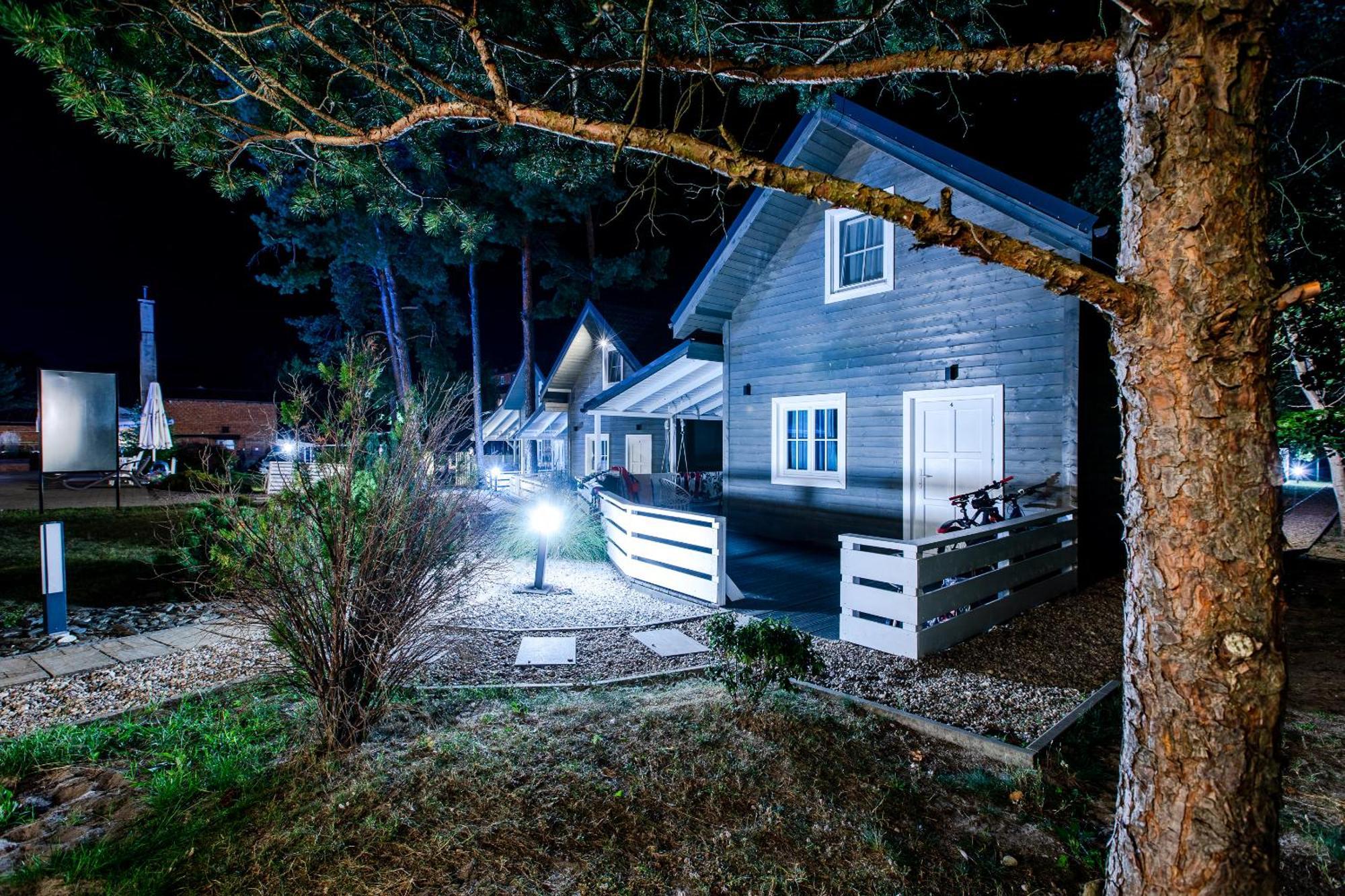 Apartamenty Przy Plazy Z Basenem Z Podgrzewana Woda I Mini Spa - Osrodek Kolonijno-Wczasowy Mewa Нехоже Экстерьер фото